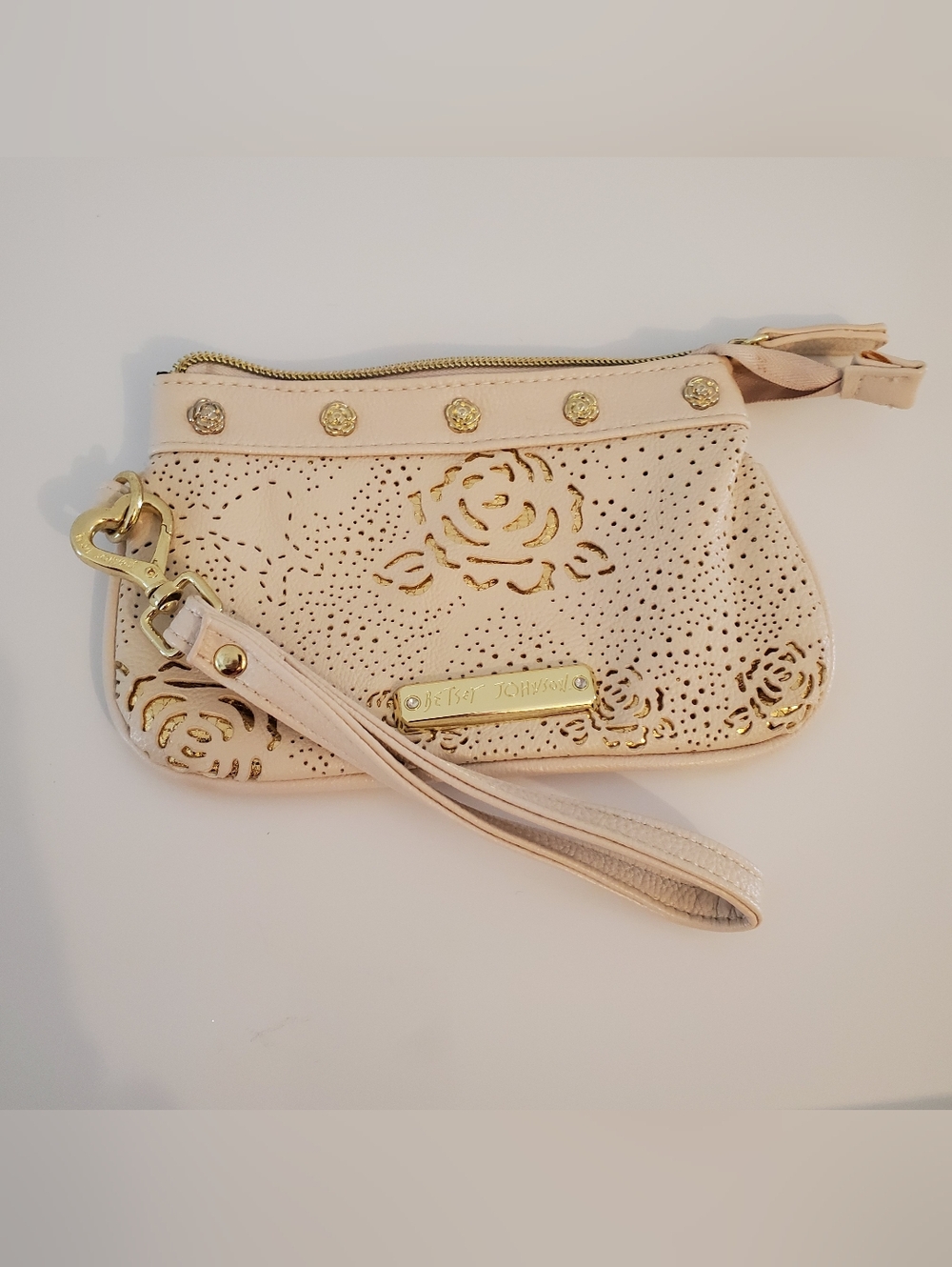 Betsey Johnson Cream Wristlet w Gold Accents